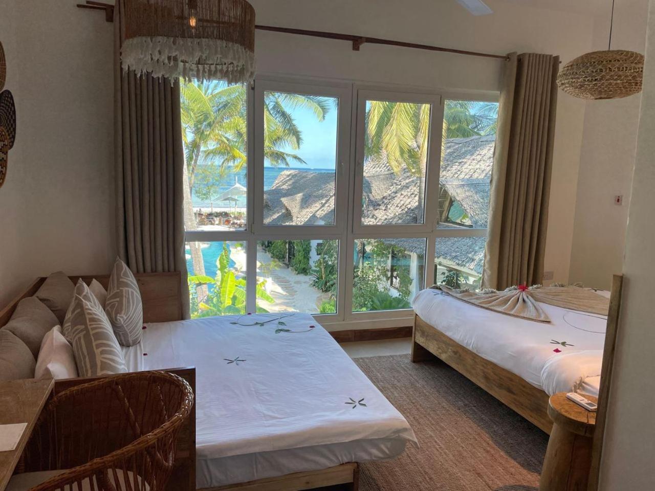 Mala Boutique Hotel Bwejuu Extérieur photo